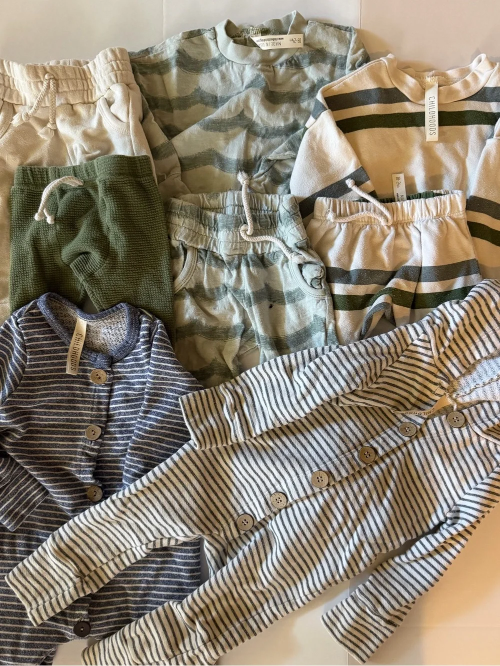 Lot of childhoods clothing
